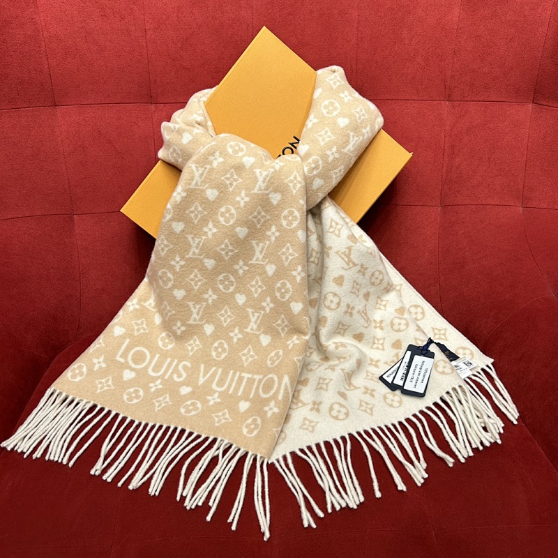 Scarf from Scarlettluxury