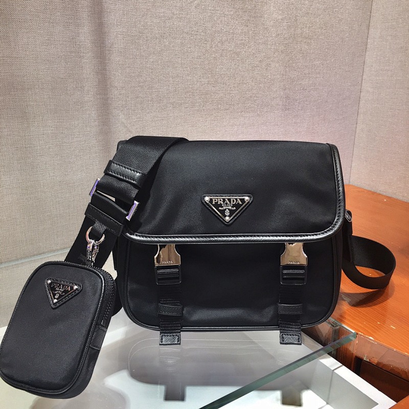 Messenger bag from Scarlettluxury