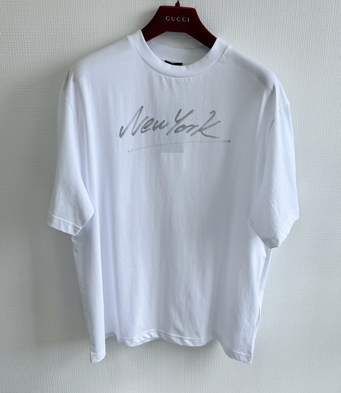 Sweater from Scarlettluxury
