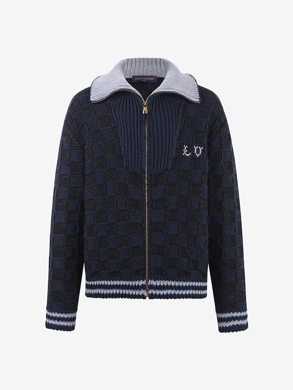 Sweater from Scarlettluxury