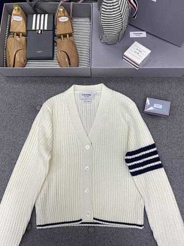 Sweater from Scarlettluxury