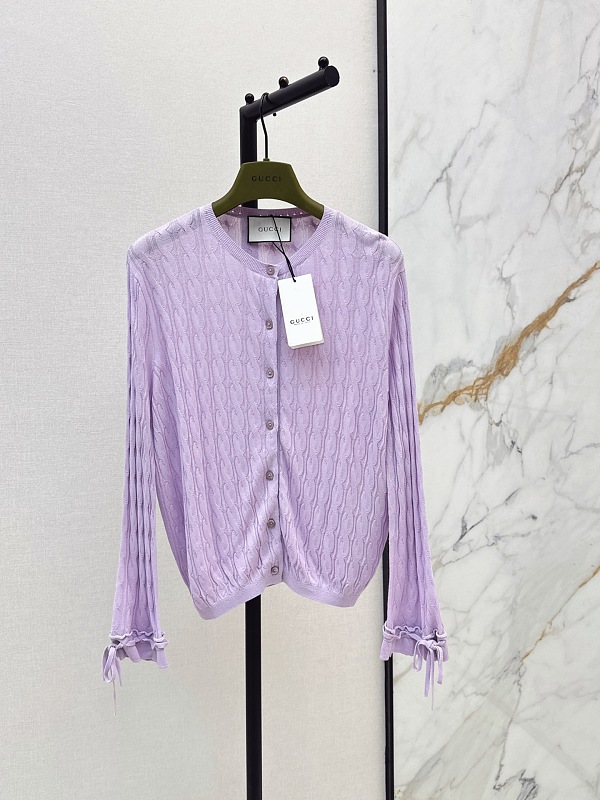 Sweater from Scarlettluxury