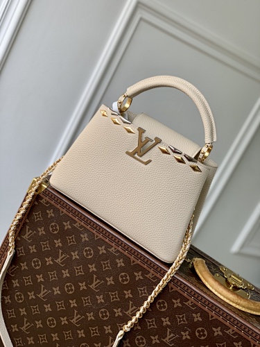 Louis Vuitton crossbody bag