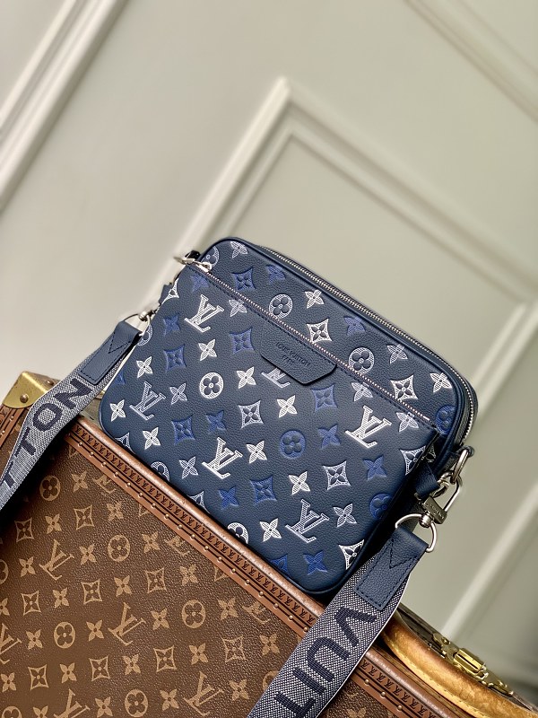 Louis Vuitton messenger bag