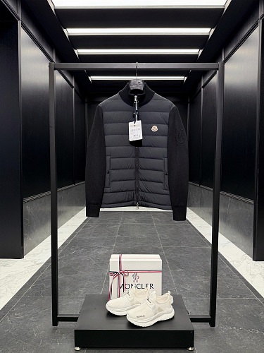 Shopping bag from Scarlettluxury