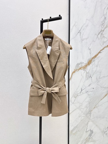 Vest from Scarlettluxury