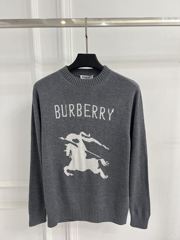 Sweater from Scarlettluxury