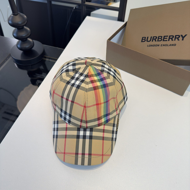 Hat from Scarlettluxury