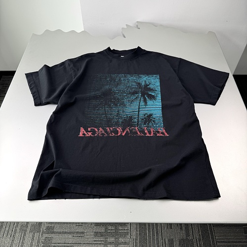 Tee from Scarlettluxury