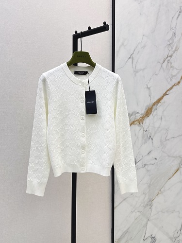 Sweater from Scarlettluxury