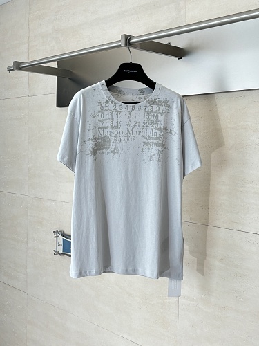 Tee from Scarlettluxury
