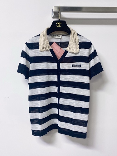 Tee from Scarlettluxury