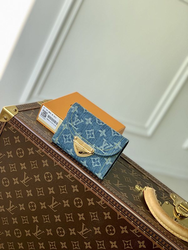 Louis Vuitton wallet