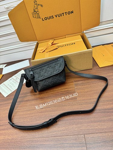 Louis Vuitton bag