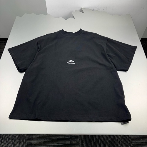 Tee from Scarlettluxury
