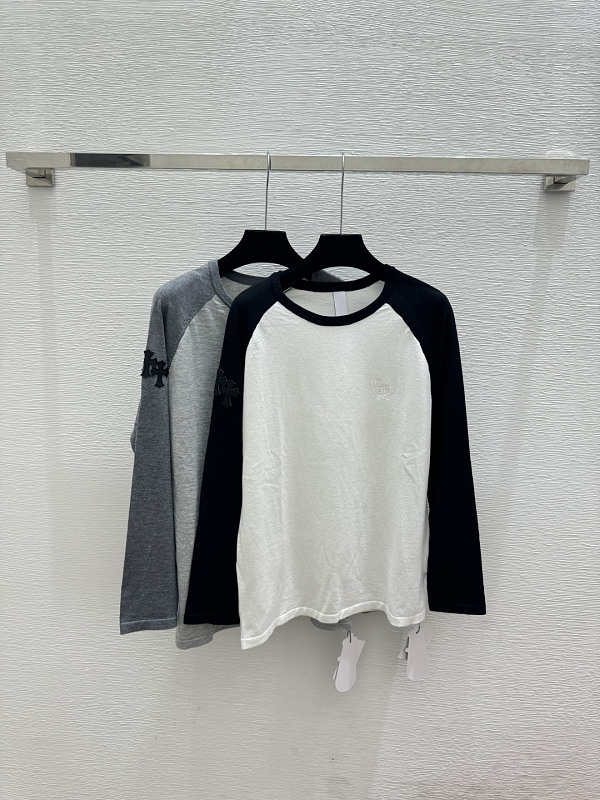 Sweater from Scarlettluxury