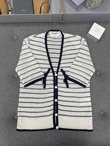 Sweater from Scarlettluxury
