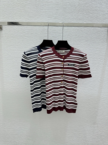 Sweater from Scarlettluxury