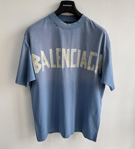 Tee from Scarlettluxury