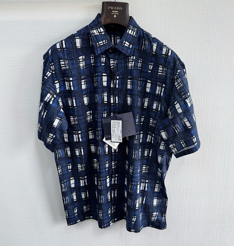 Tee from Scarlettluxury