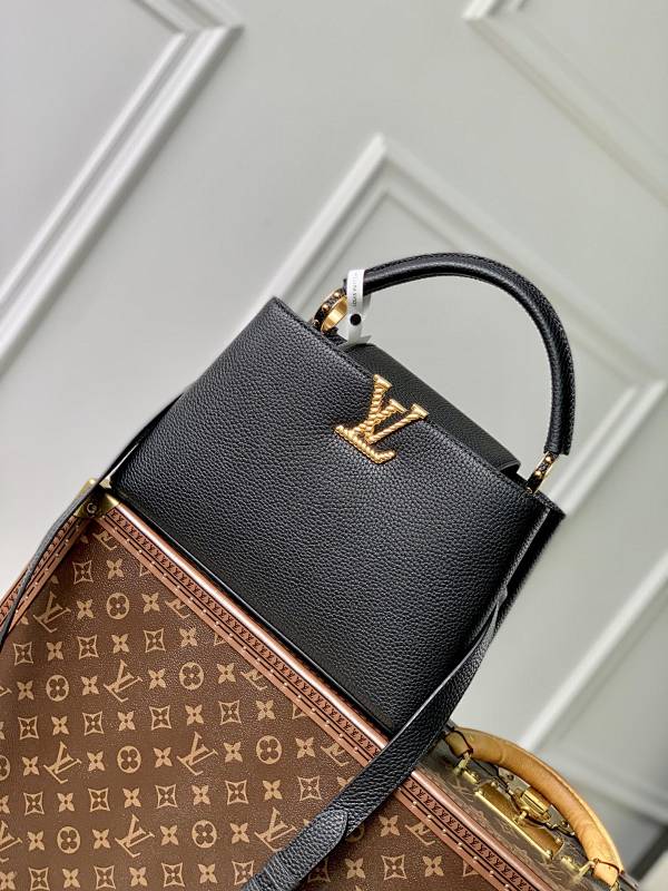 Louis Vuitton crossbody bag