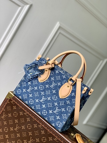 Louis Vuitton crossbody bag