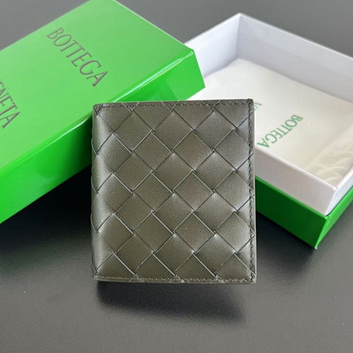 Card holder from Scarlettluxury