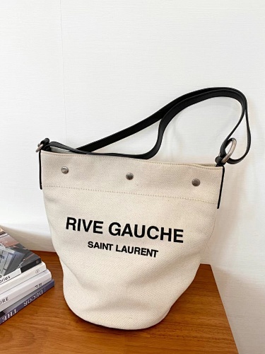 Shoulder bag from Scarlettluxury