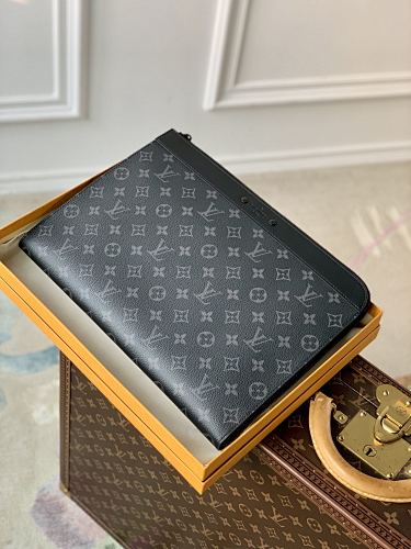 Louis Vuitton clutch