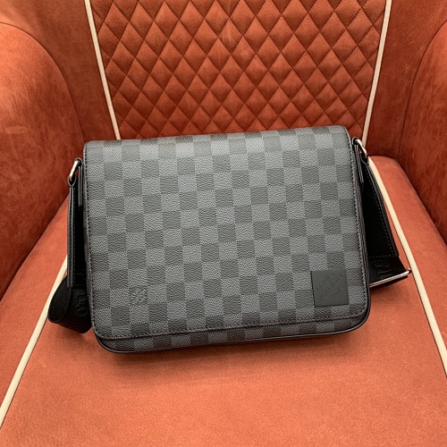 Messenger bag from Scarlettluxury