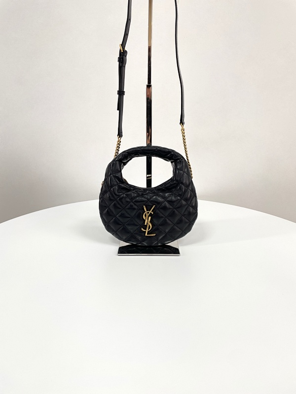 Crossbody bag from Scarlettluxury