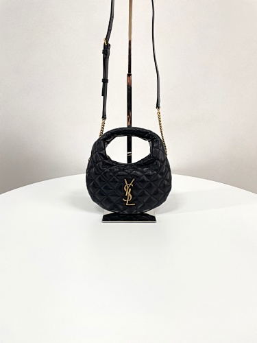 Crossbody bag from Scarlettluxury