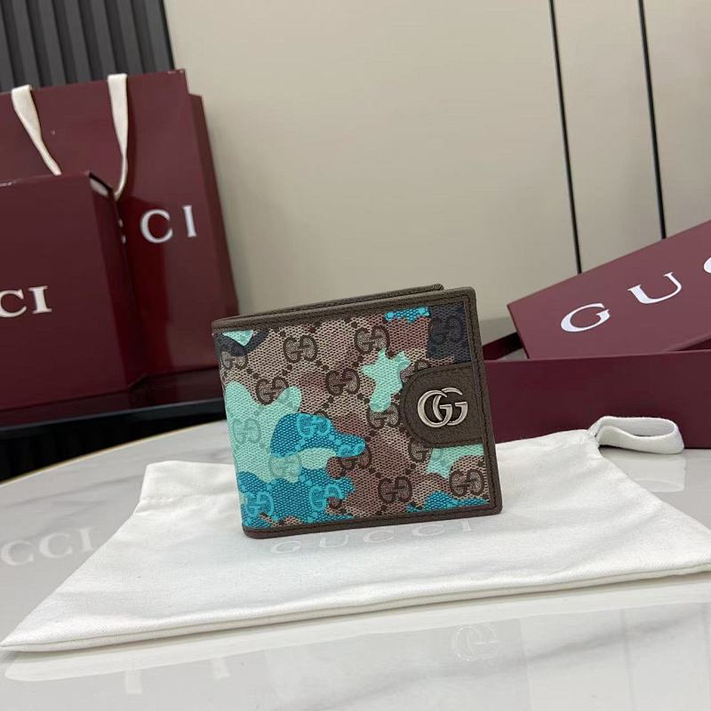 Wallet from Scarlettluxury