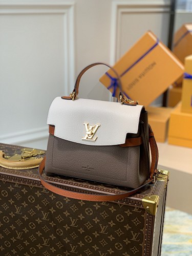 Louis Vuitton crossbody bag