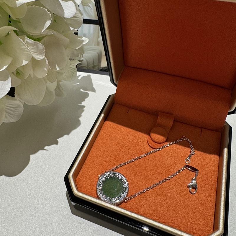 Bracelet from Scarlettluxury