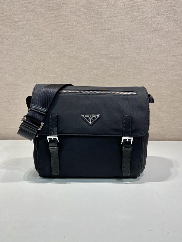 Messenger bag from Scarlettluxury