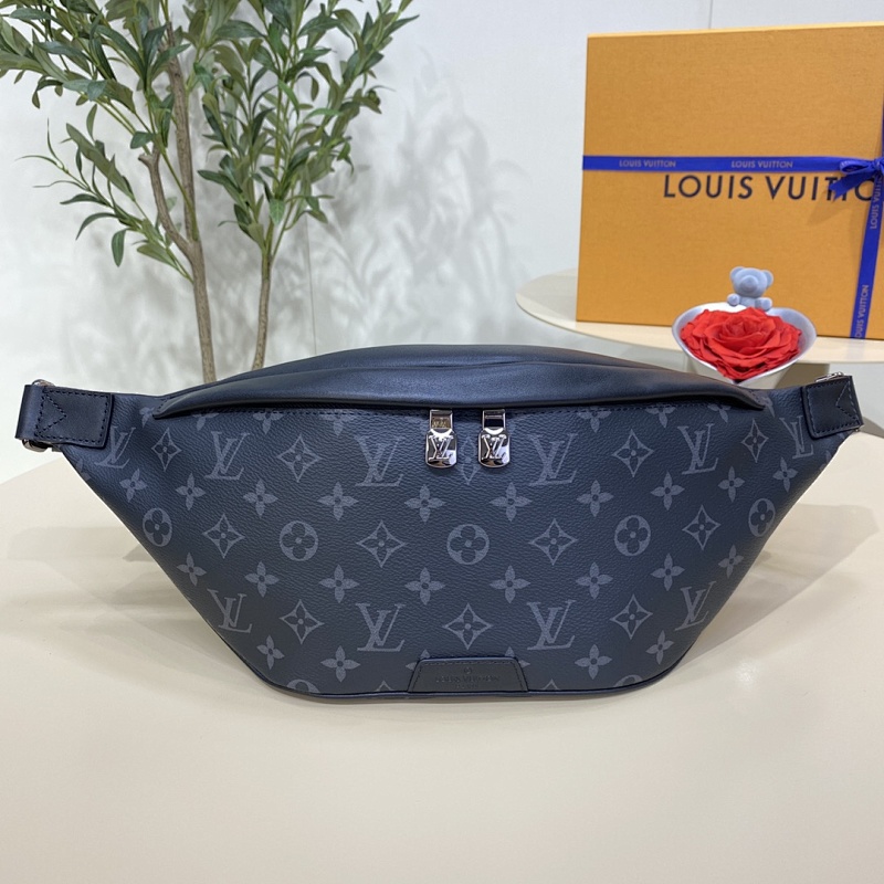 Louis Vuitton crossbody bag