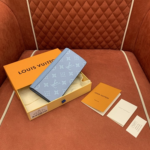 Louis Vuitton card holder