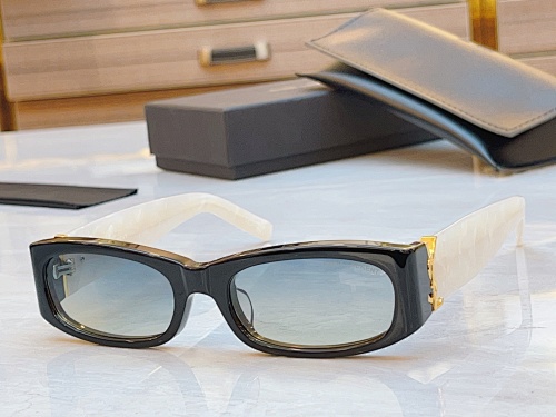 Glasses from Scarlettluxury