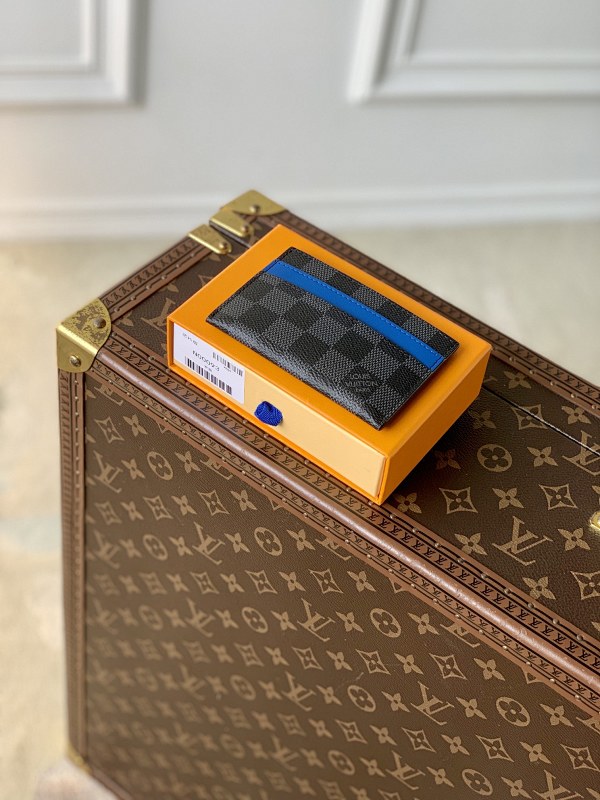 Louis Vuitton card holder