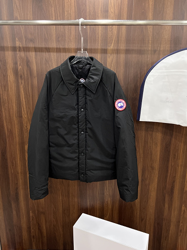 Down jacket from Scarlettluxury