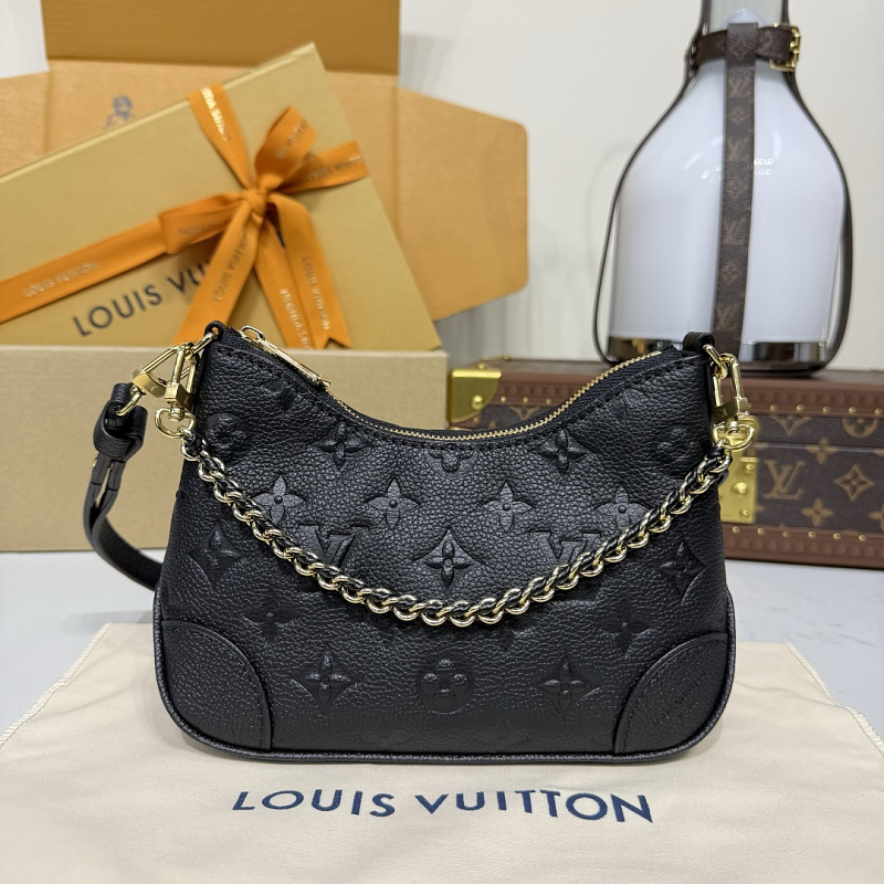 Louis Vuitton crossbody bag
