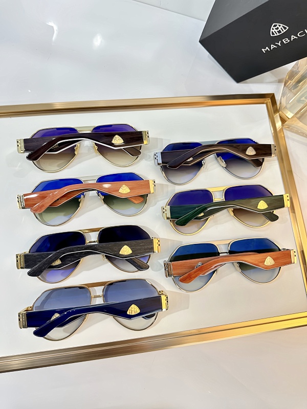 Glasses from Scarlettluxury