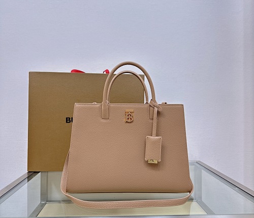 Burberry tote bag
