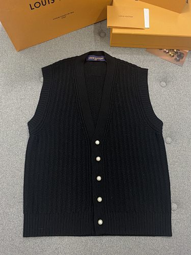 Sweater from Scarlettluxury