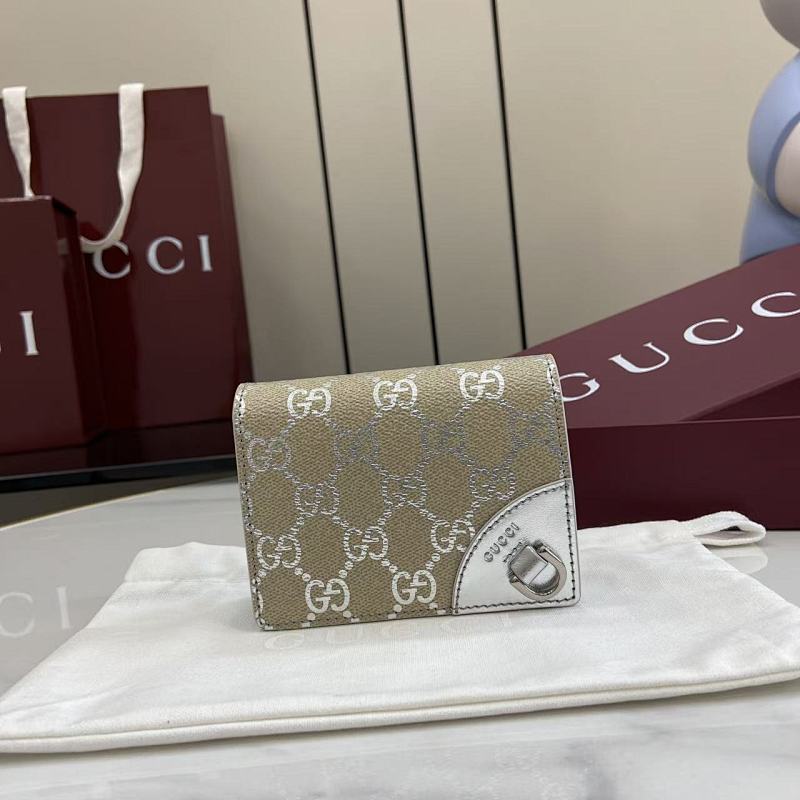 Wallet from Scarlettluxury