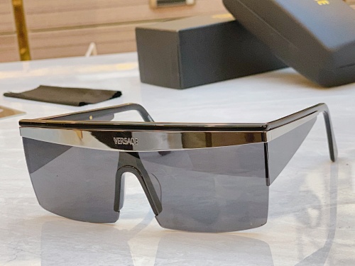 Glasses from Scarlettluxury