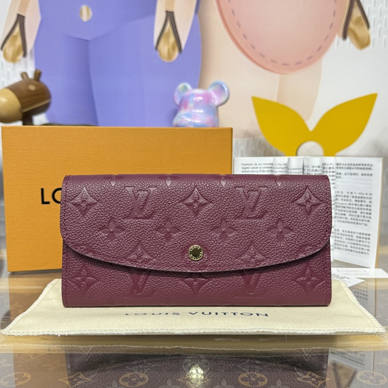 Louis Vuitton clutch