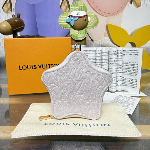 Coin purse from Scarlettluxury