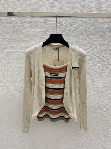 Sweater from Scarlettluxury